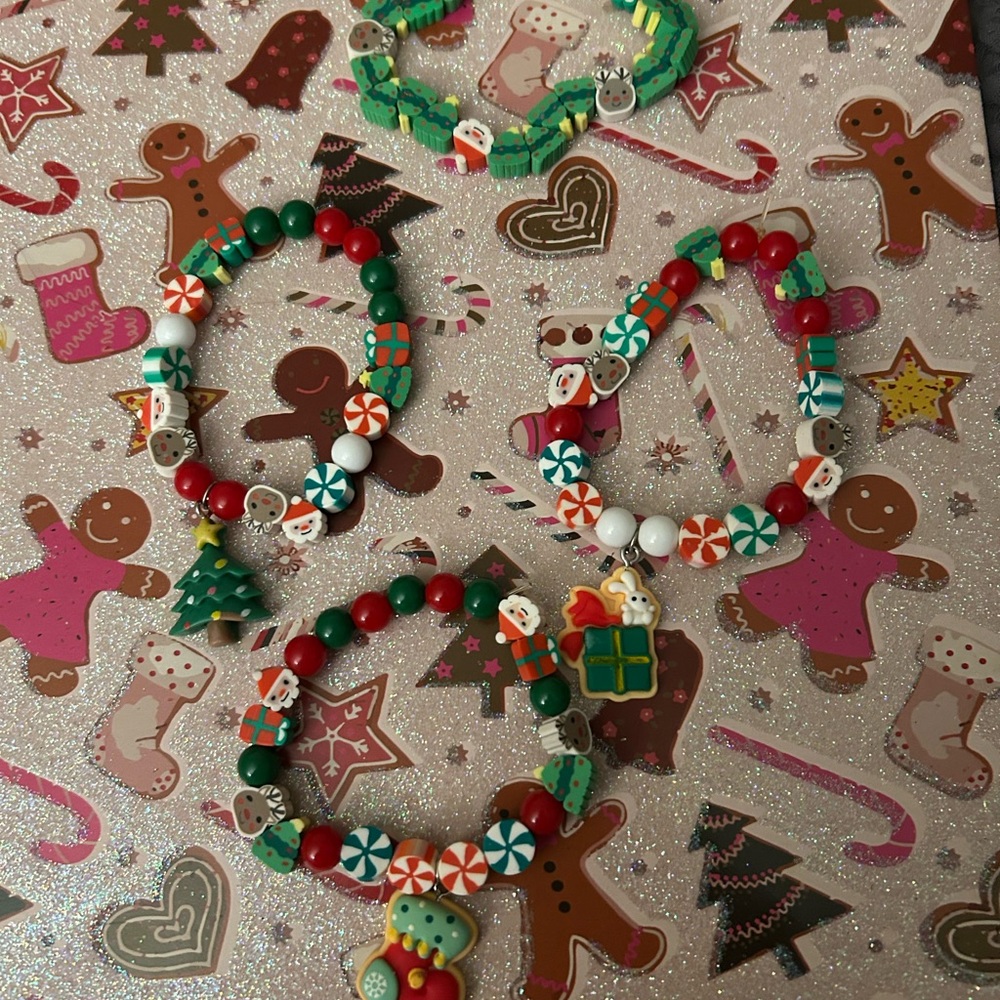 Festive Holiday Beaded Bracelets for Kids